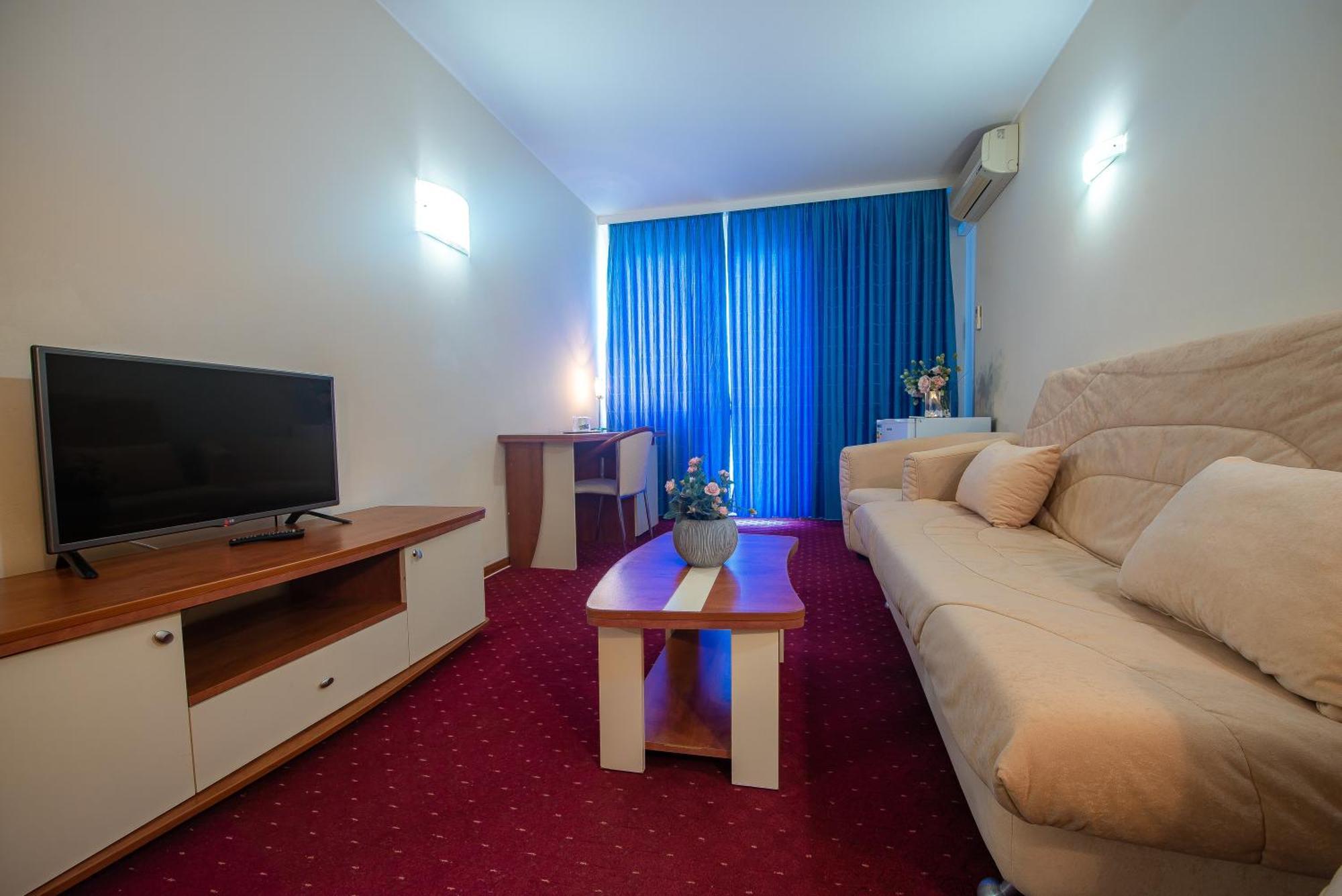 Hotel Doina Neptun Extérieur photo