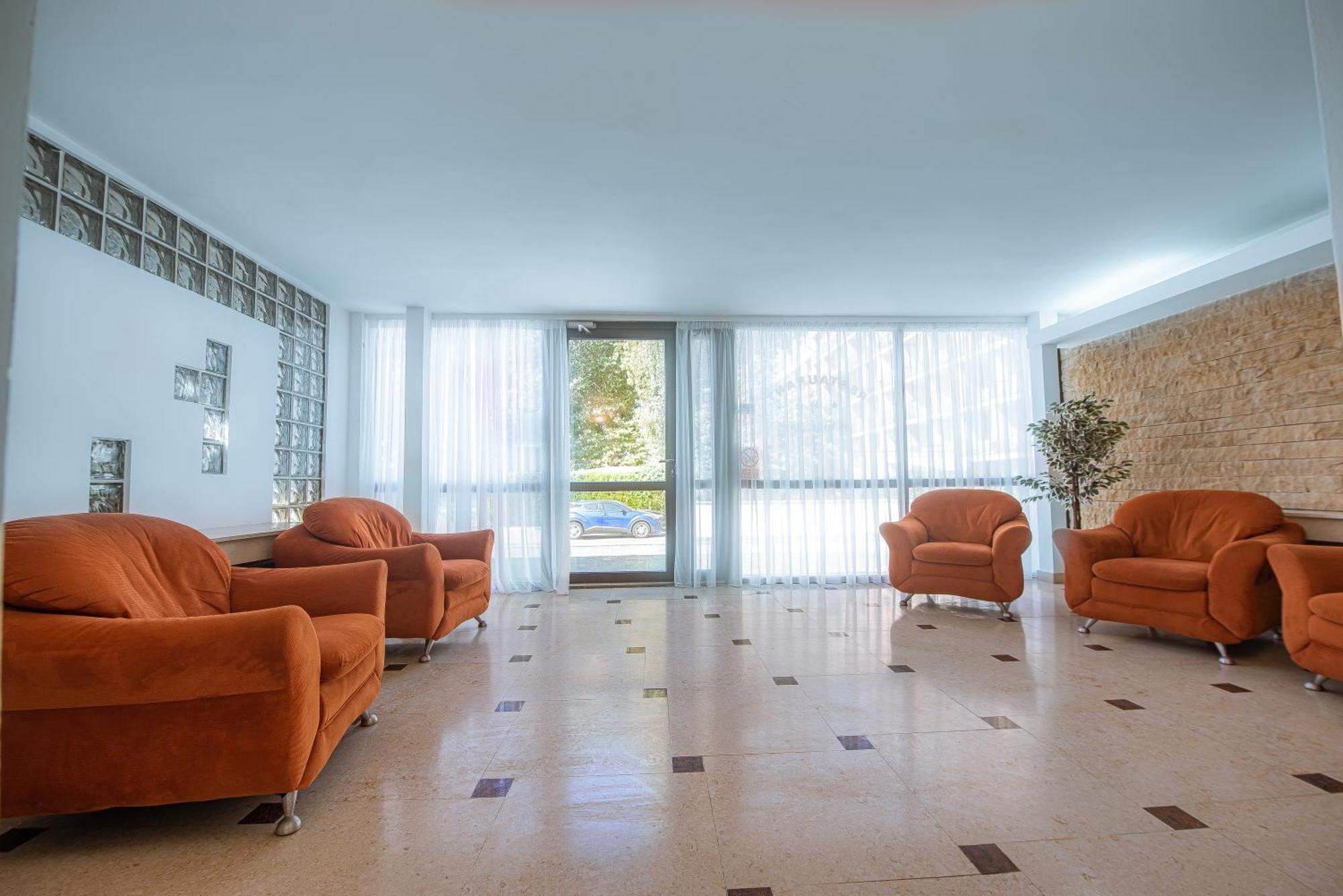 Hotel Doina Neptun Extérieur photo